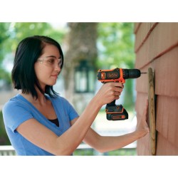 BLACK+DECKER Akku-Bohrschrauber BDCDD12, 10,8Volt