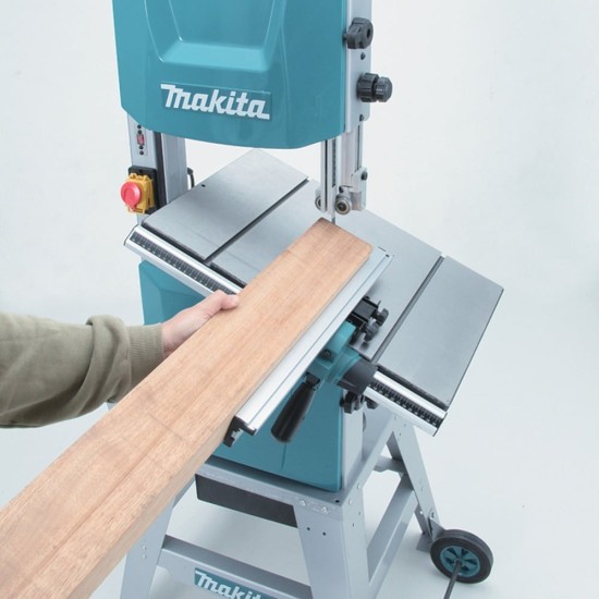 Makita Bandsäge LB1200F
