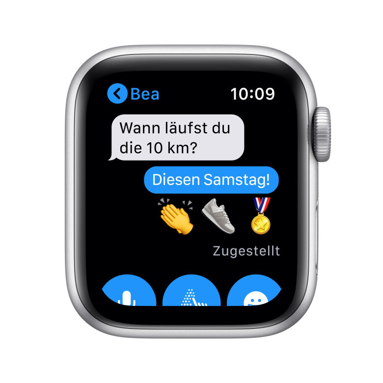 AppleWatch-SE-Nike-Aluminium-40mm-Silber-Sportarmband-pure-platinumschwarz-2