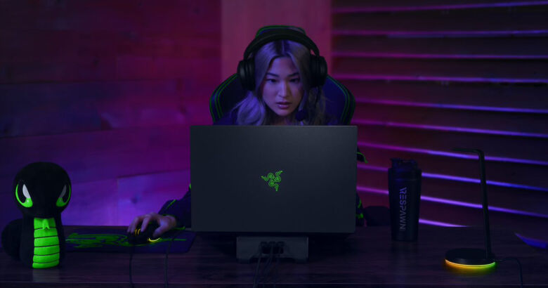 Razer-Blade-17---173quot-UHD-4K-IPS-144Hz-Intel-i9-12900H-32GB-RAM-1TB-SSD-GeForce-RTX-3070Ti-Window-2